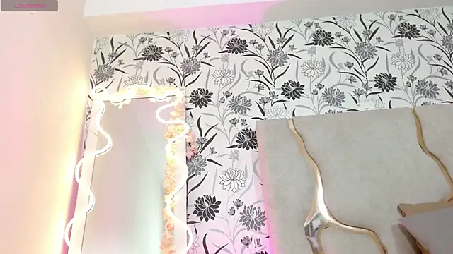 Snapshot of Joselyn_tay chatting on 11.27.25 Joselyn tay online show from 11.27.25