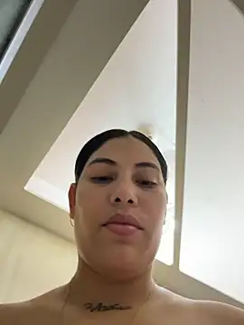 Anna Bitch Disgusting online show from 11.13.25