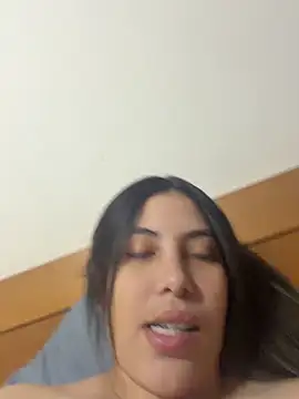 Anna Bitch Disgusting online show from 06.05.26