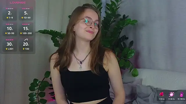 MadisonSmitt online show from 11.27.25