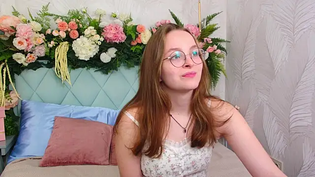 MadisonSmitt online show from 12.15.25