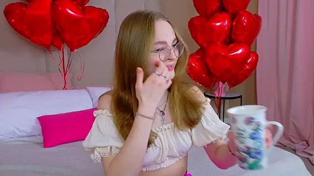 MadisonSmitt online show from 02.15.26