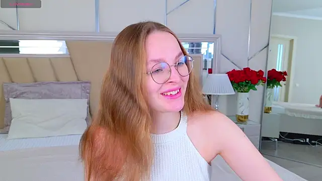 MadisonSmitt online show from 04.15.26