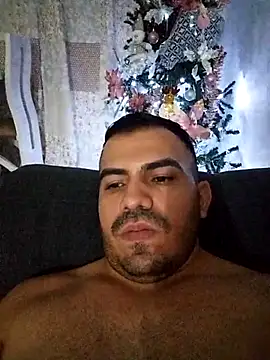 Snapshot of mrgroot16 chatting on 11.14.25 mrgroot16 online show from 11.14.25