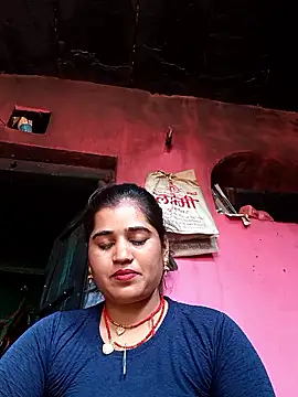 Snapshot of Hot_kamla chatting on 04.27.26 Hot kamla online show from 04.27.26