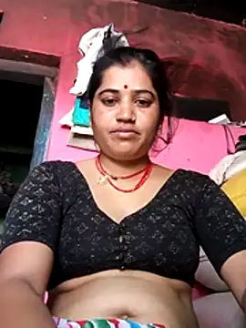 Snapshot of Hot_kamla chatting on 06.20.26 Hot kamla online show from 06.20.26