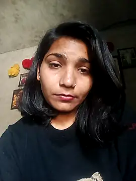 Snapshot of Kajal-585 chatting on 11.23.25 Kajal-585 online show from 11.23.25