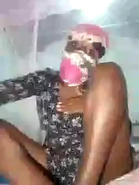 Molatane0 online show from 11.16.25