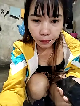 Snapshot of gugu0022 chatting on 11.27.25 gugu0022 online show from 11.27.25