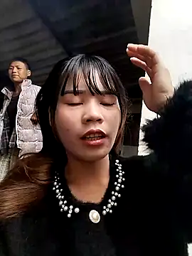 Snapshot of gugu0022 chatting on 12.04.25 gugu0022 online show from 12.04.25