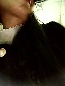 Snapshot of gugu0022 chatting on 12.15.25 gugu0022 online show from 12.15.25