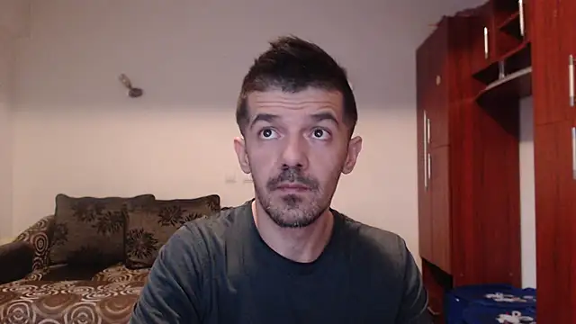 Snapshot of Dale_E chatting on 12.10.24 Dale E online show from 12.10.24