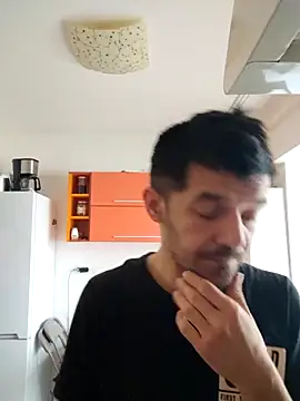 Snapshot of Dale_E chatting on 01.27.25 Dale E online show from 01.27.25