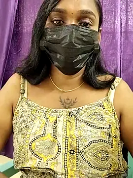 Snapshot of Dharshini98 chatting on 11.13.25 Dharshini98 online show from 11.13.25