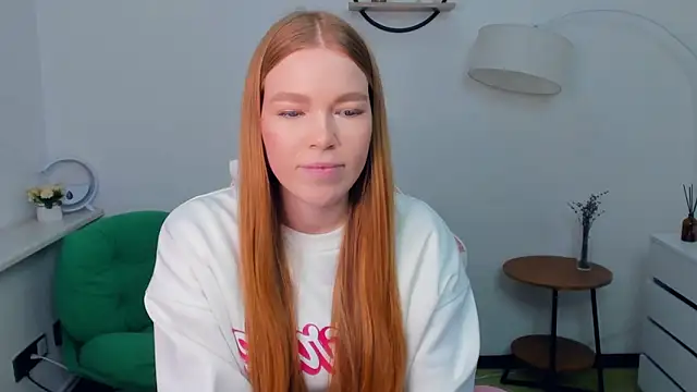 LavetaShiroma online show from 12.04.25