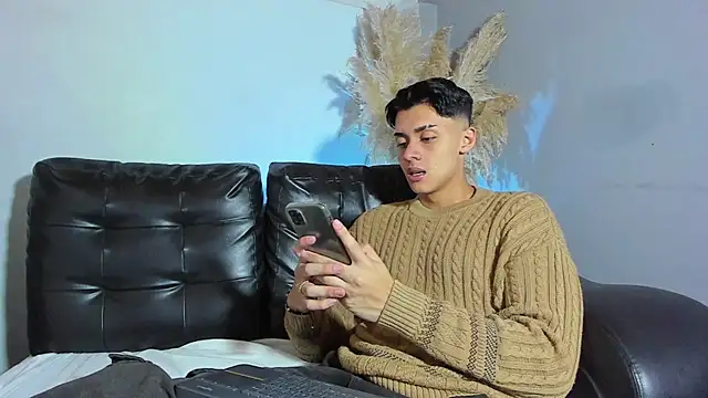 ZeusBrant online show from 04.18.26