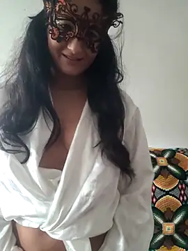 Snapshot of cameleonix18 chatting on 11.19.25 cameleonix18 online show from 11.19.25