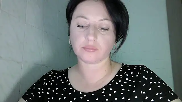 Snapshot of MelinaAx chatting on 06.09.26 MelinaAx online show from 06.09.26