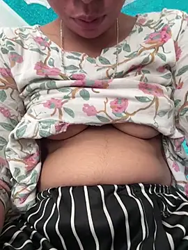 isha sharma2002 online show from 03.13.26