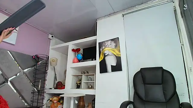 Zaira sofiaa online show from 04.04.26