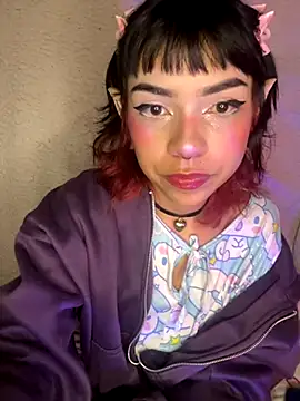 Snapshot of Lily_Sex chatting on 11.25.25 Lily Sex online show from 11.25.25