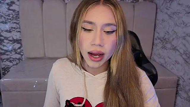 Evy Luxx v online show from 01.10.26