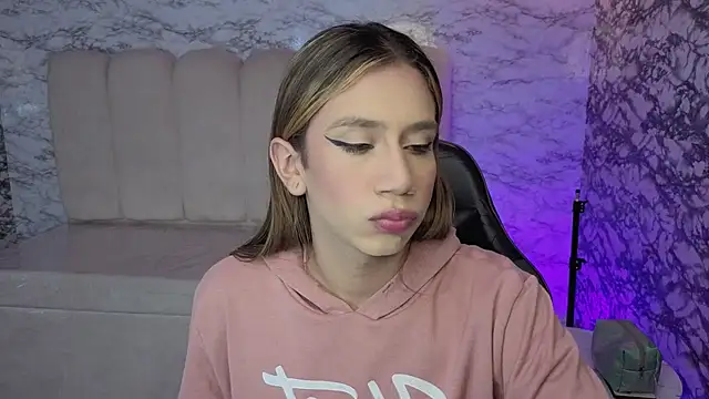 Evy Luxx v online show from 02.10.26