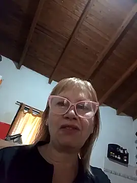SexyMilf1211 online show from 04.28.26