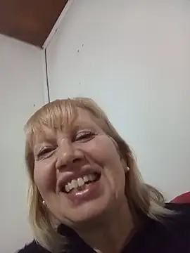 Snapshot of SexyMilf1211 chatting on 05.12.26 SexyMilf1211 online show from 05.12.26