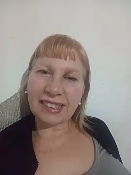 Snapshot of SexyMilf1211 chatting on 05.24.26 SexyMilf1211 online show from 05.24.26