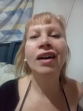 Snapshot of SexyMilf1211 chatting on 05.28.26 SexyMilf1211 online show from 05.28.26
