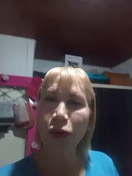 Snapshot of SexyMilf1211 chatting on 06.07.26 SexyMilf1211 online show from 06.07.26
