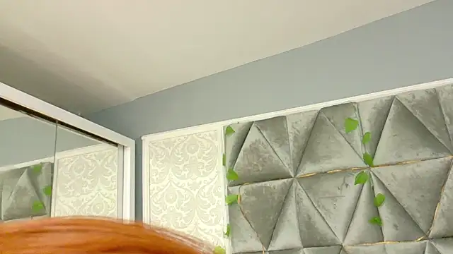 Miaa Grace  online show from 04.18.26