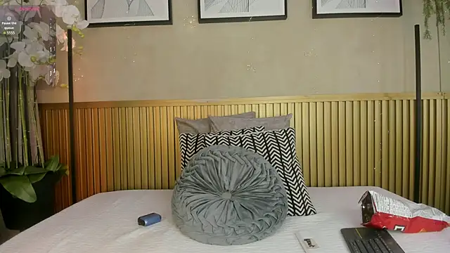 Gia ricci  online show from 07.09.26