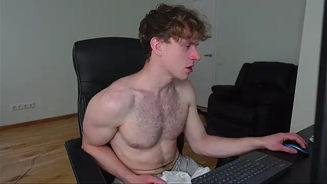 Snapshot of Charles_Dreams chatting on 06.17.26 Charles Dreams online show from 06.17.26