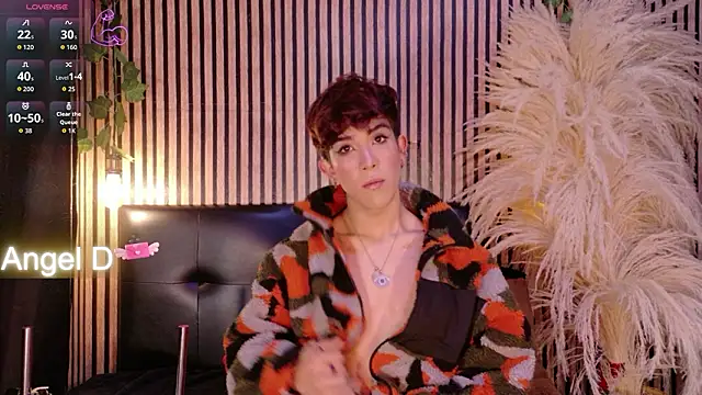 Snapshot of Angeldust19 chatting on 02.06.26 Angeldust19 online show from 02.06.26