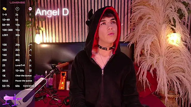 Snapshot of Angeldust19 chatting on 03.04.26 Angeldust19 online show from 03.04.26