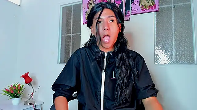 Hopemoretti online show from 03.04.26