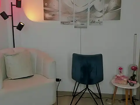 Snapshot of haileyflorez_ chatting on 02.07.26 haileyflorez online show from 02.07.26