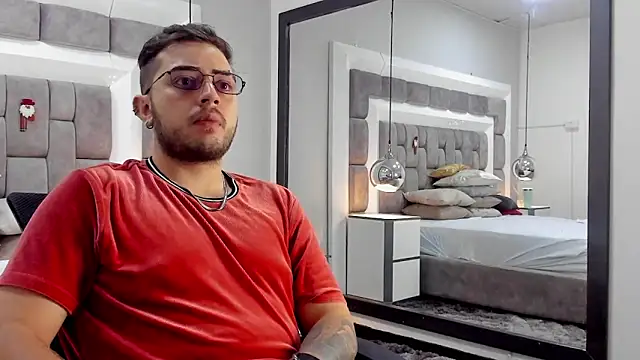 Ethan Greys online show from 11.21.25