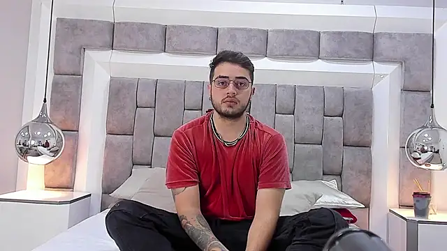 Ethan Greys online show from 11.26.25