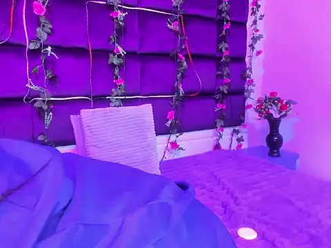  Ivy Luna online show from 03.29.26