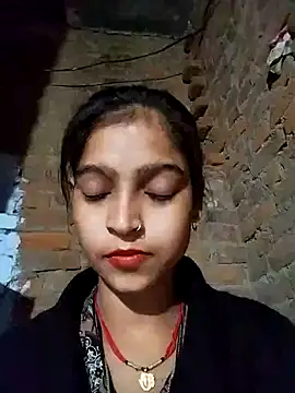 Snapshot of Mohni_hote chatting on 11.22.25 Mohni hote online show from 11.22.25