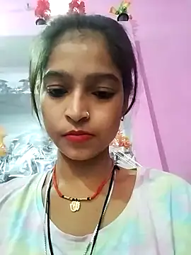 Snapshot of Mohni_hote chatting on 11.25.25 Mohni hote online show from 11.25.25