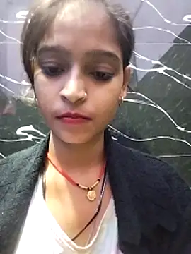 Snapshot of Mohni_hote chatting on 11.25.25 Mohni hote online show from 11.25.25