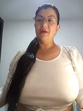 Snapshot of CelesteAlvarez1989 chatting on 06.02.26 CelesteAlvarez1989 online show from 06.02.26