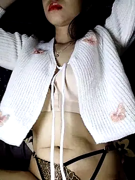 Snapshot of Ri-Rinx chatting on 12.21.25 Ri-Rinx online show from 12.21.25