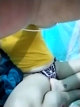 Snapshot of Ri-Rinx chatting on 04.02.26 Ri-Rinx online show from 04.02.26