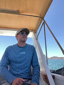 algila08 online show from 04.19.26