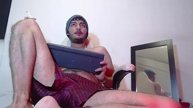 Snapshot of Brunicci chatting on 12.02.25 Brunicci online show from 12.02.25